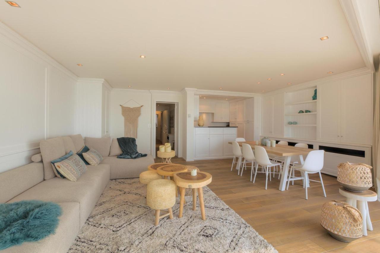 Appartementen Op De Zeedijk In Knokke Op De 3E En 4E Verdieping Van Logie Marie Zewnętrze zdjęcie