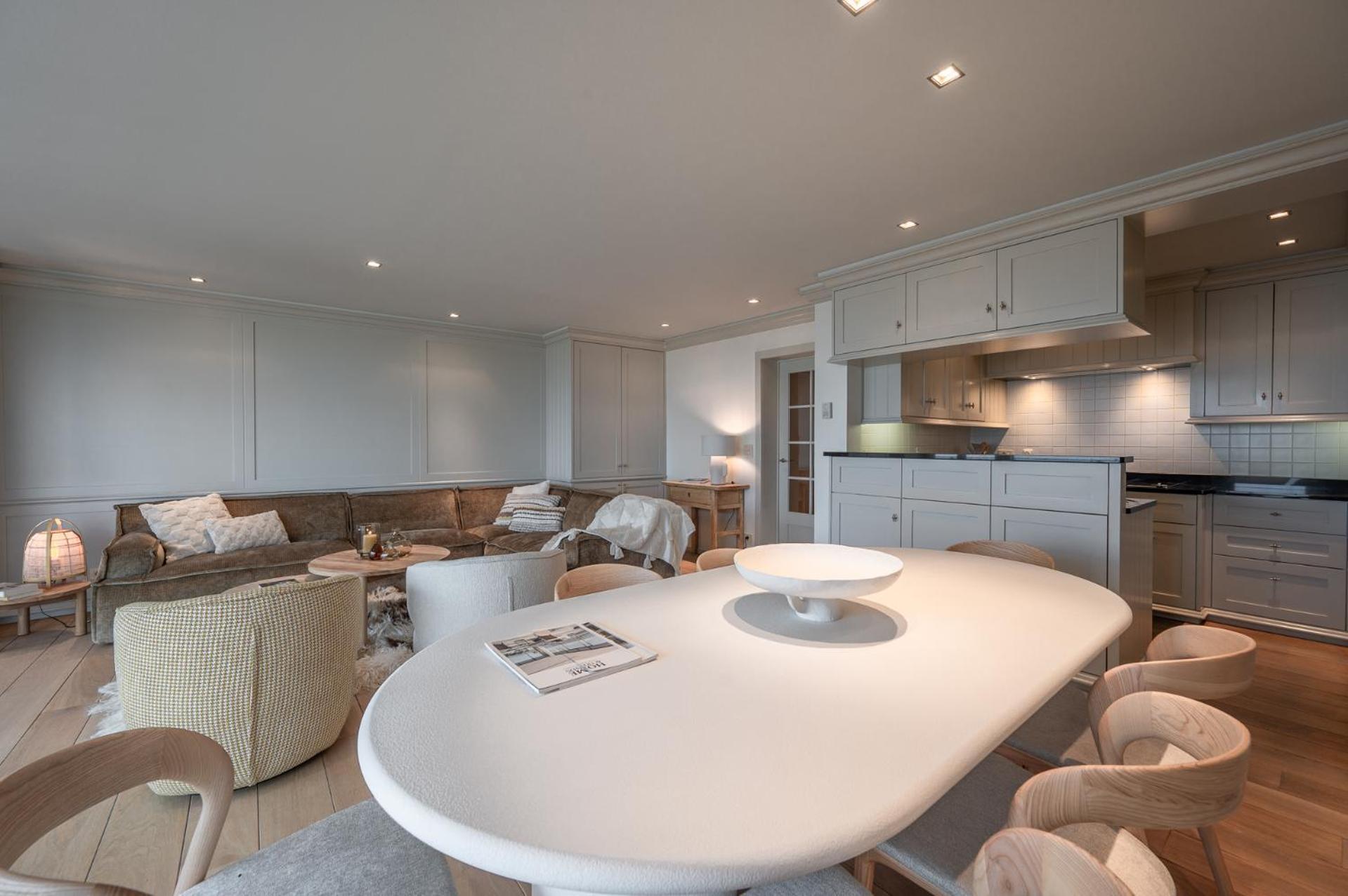 Appartementen Op De Zeedijk In Knokke Op De 3E En 4E Verdieping Van Logie Marie Zewnętrze zdjęcie