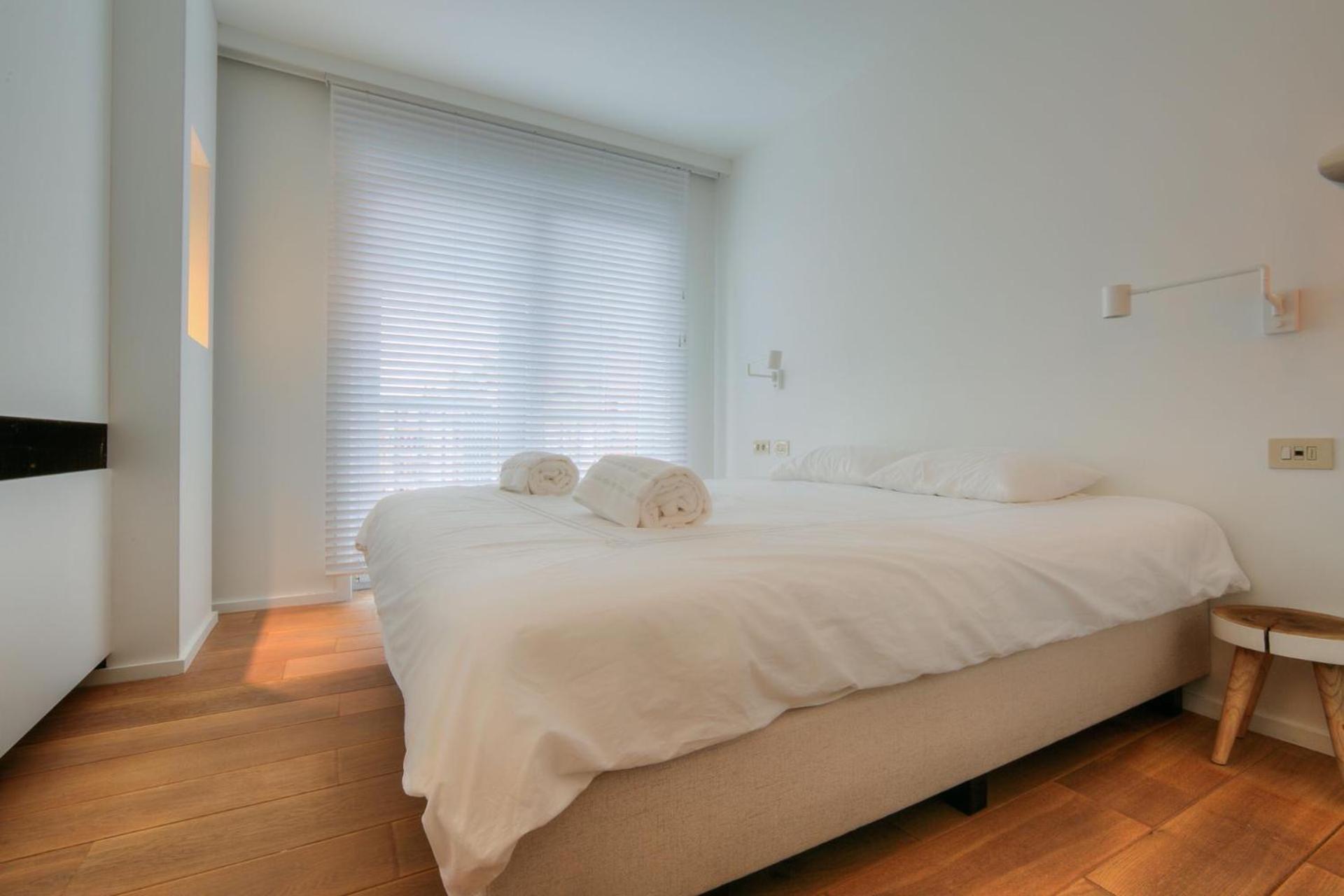 Appartementen Op De Zeedijk In Knokke Op De 3E En 4E Verdieping Van Logie Marie Zewnętrze zdjęcie